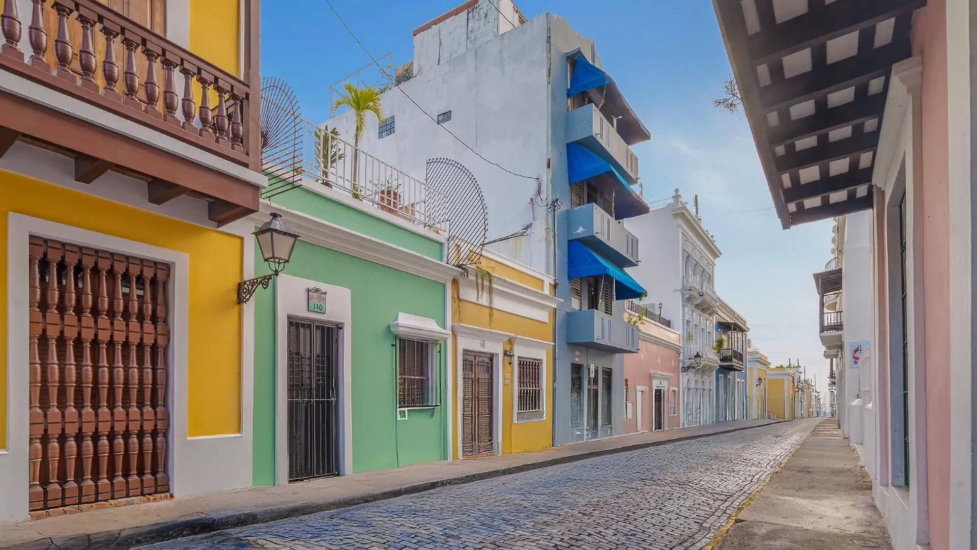 Historic Villa Lux - Old San Juan Fountain Puerto Rico